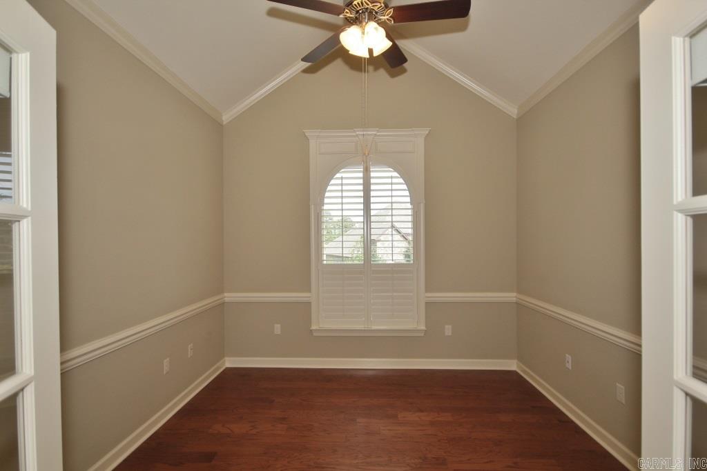 WOODLANDS EDGE - Residential