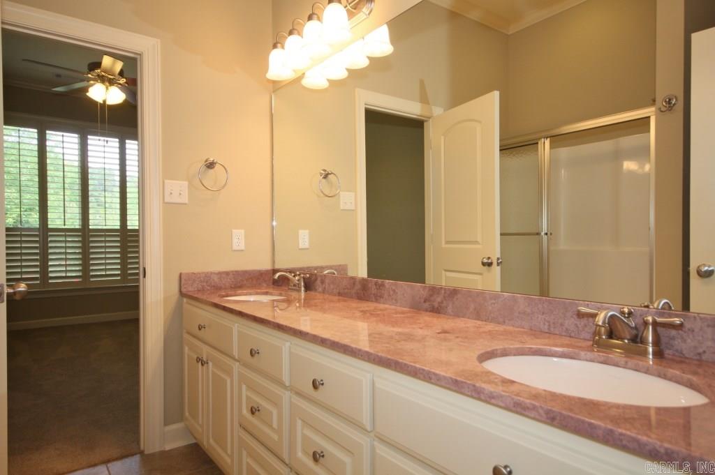 WOODLANDS EDGE - Residential