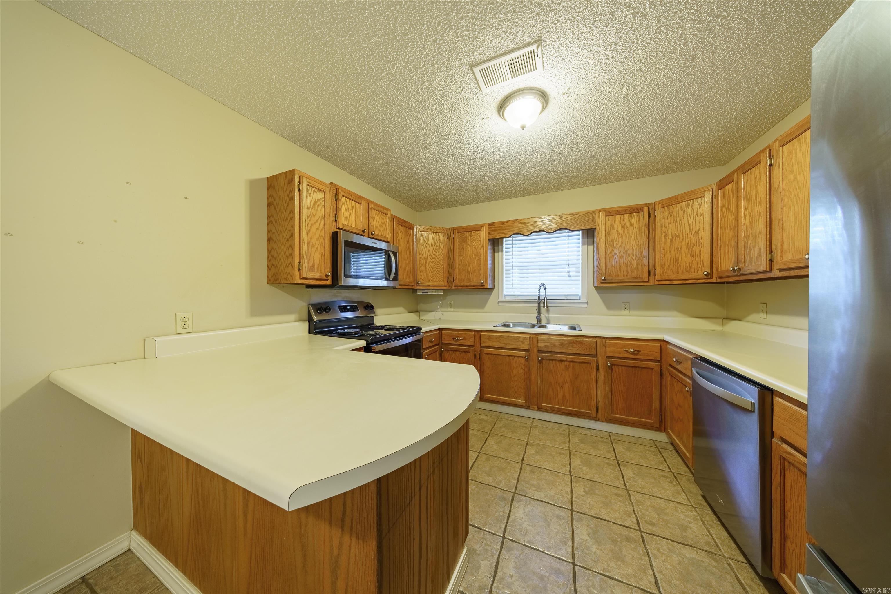 Vista Pointe - Residential