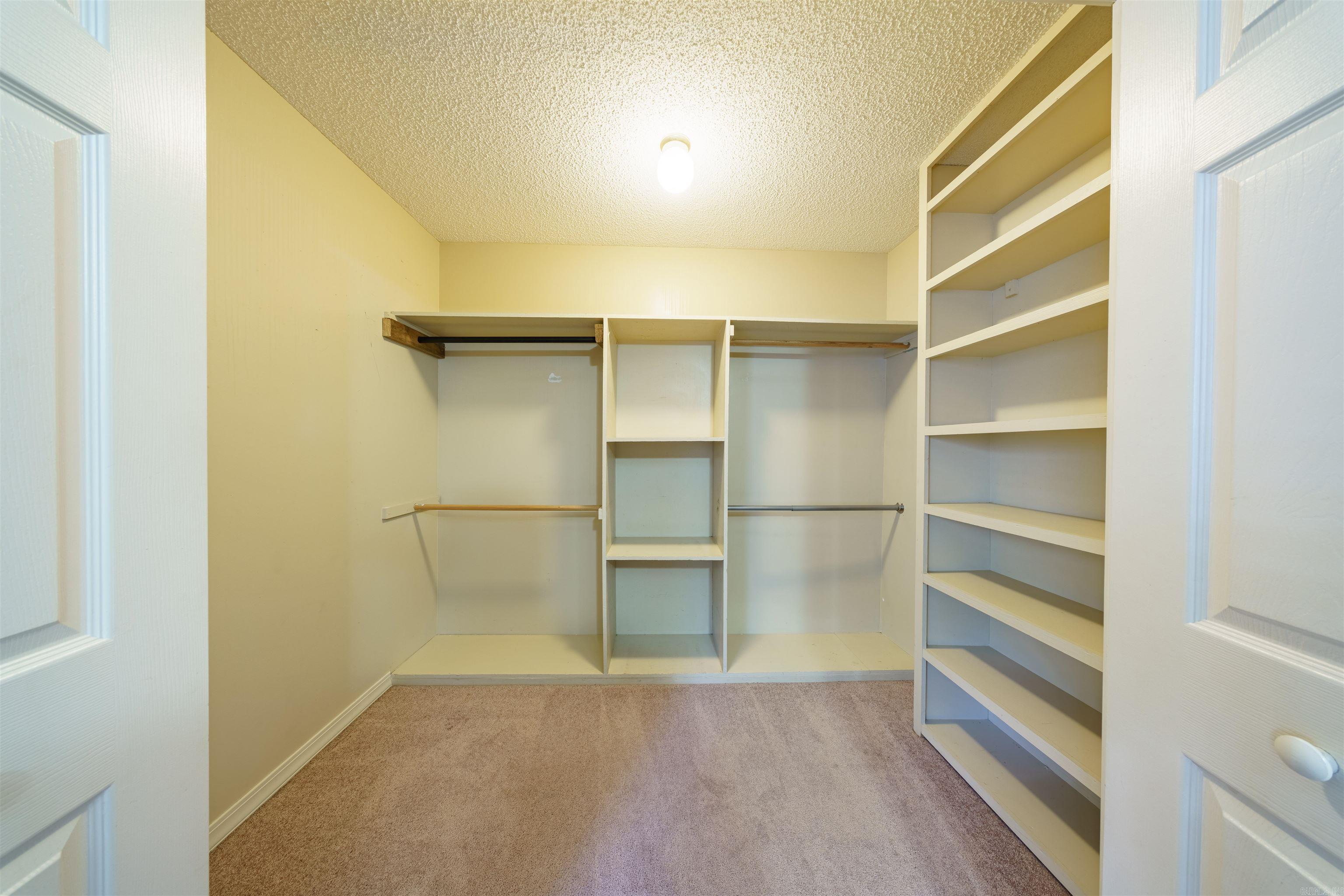 Vista Pointe - Residential