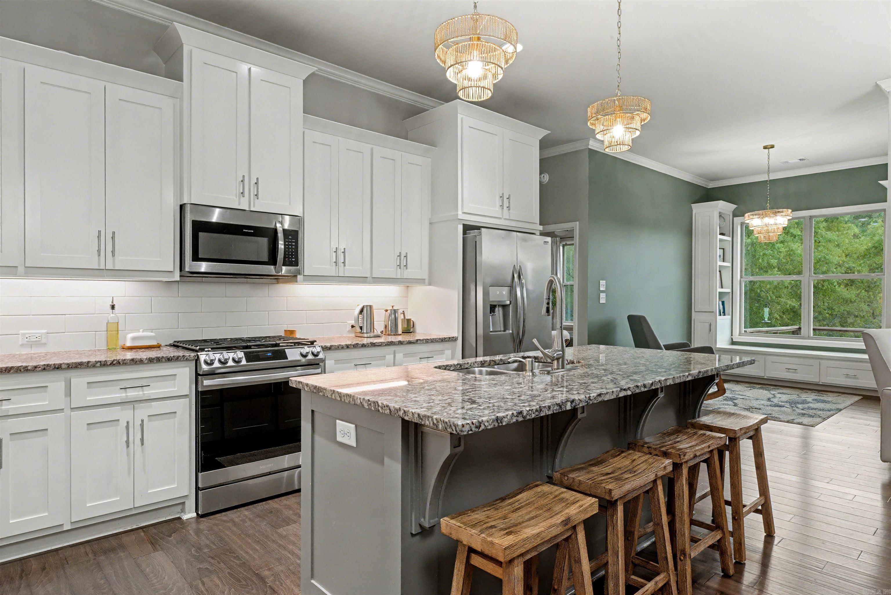 WATERS EDGE - Residential
