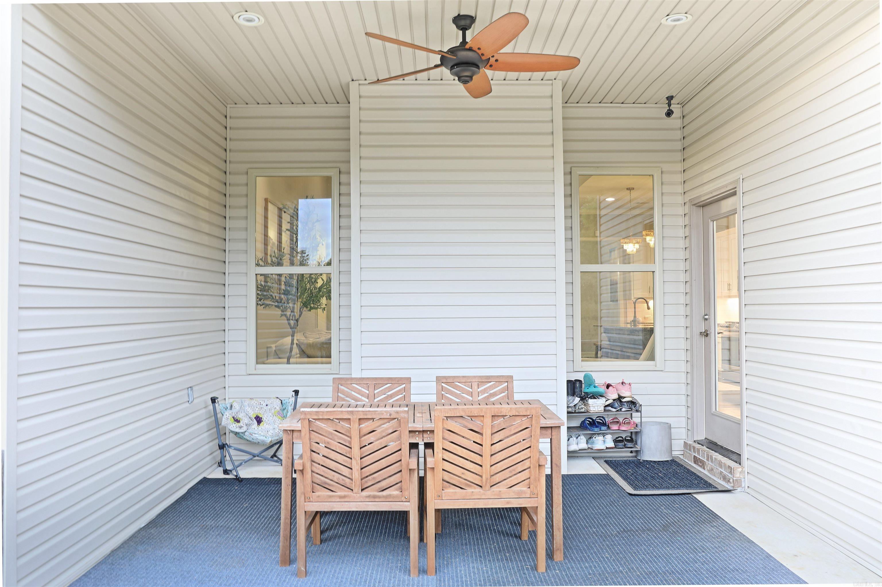 WATERS EDGE - Residential
