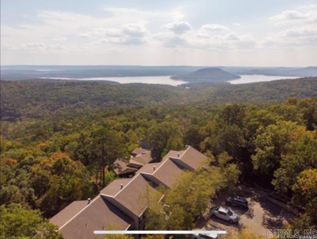 CLIFFSIDE LODGE - Residential
