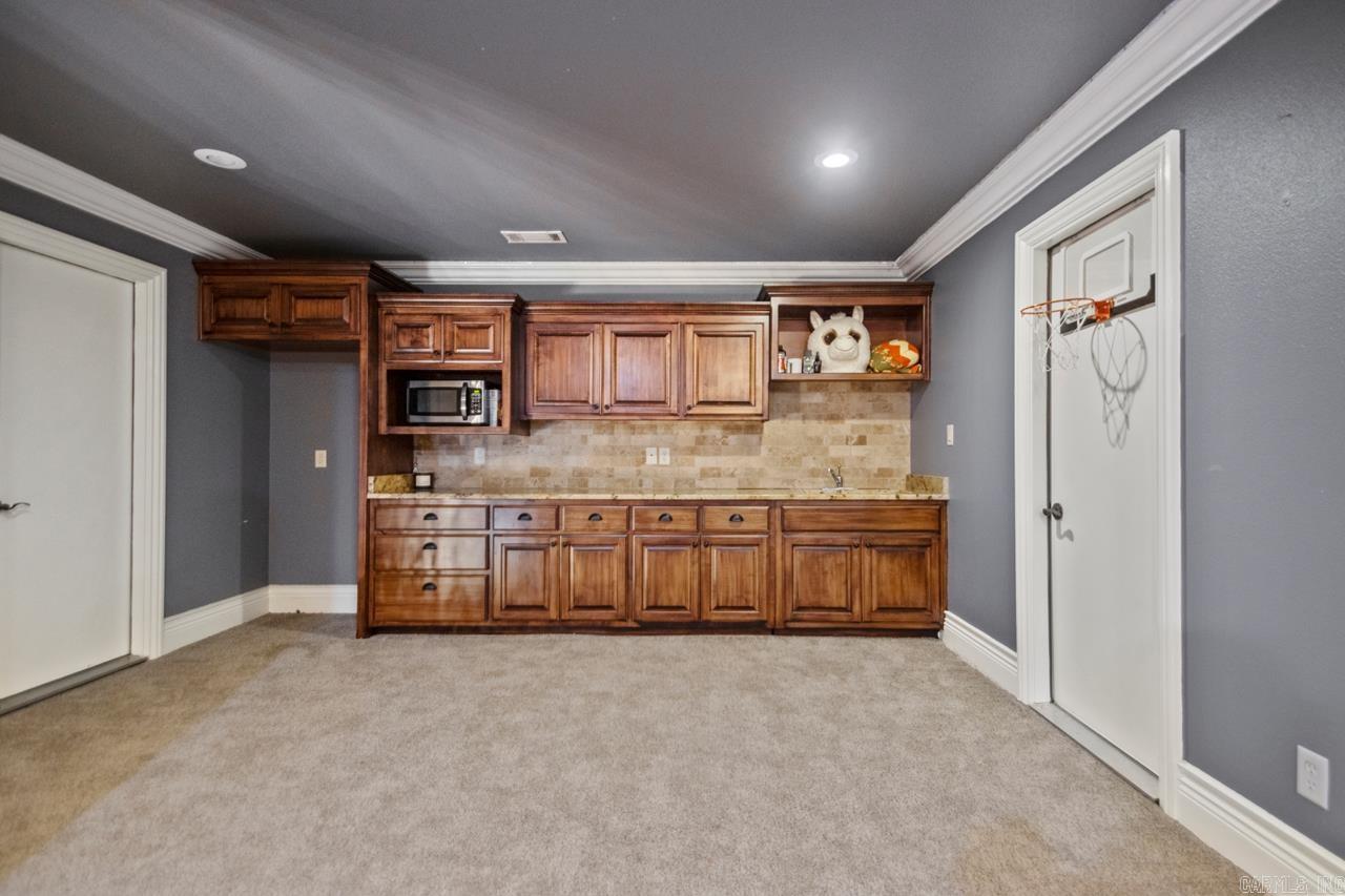 HURRICANE LAKE EST - Residential
