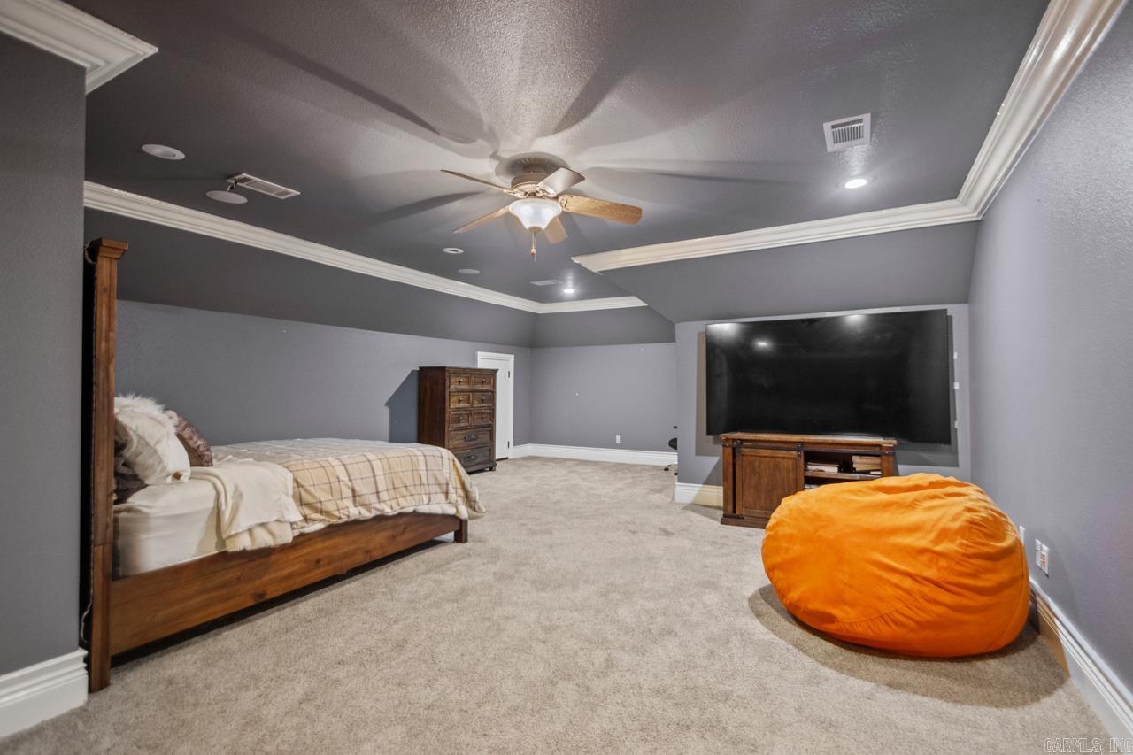 HURRICANE LAKE EST - Residential