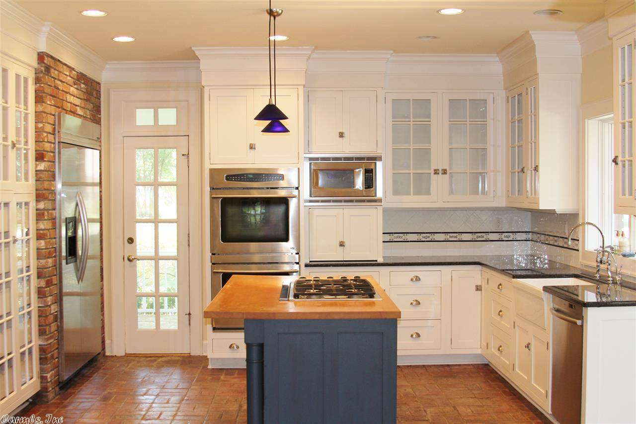 FOXWOOD J - Residential