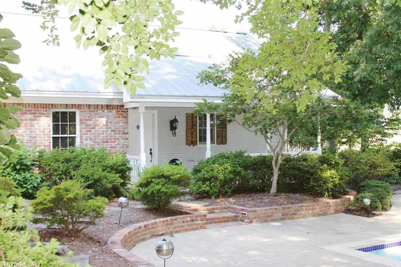 FOXWOOD J - Residential