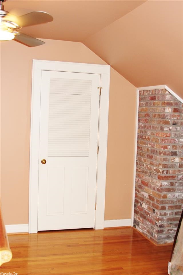 FOXWOOD J - Residential