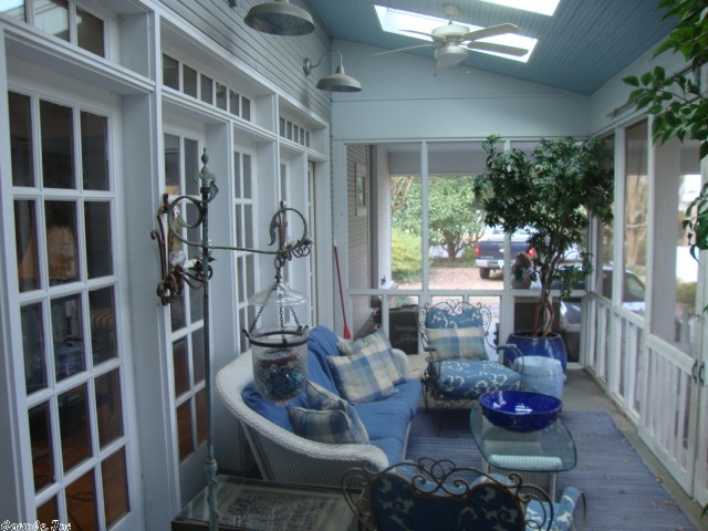 FOXWOOD J - Residential