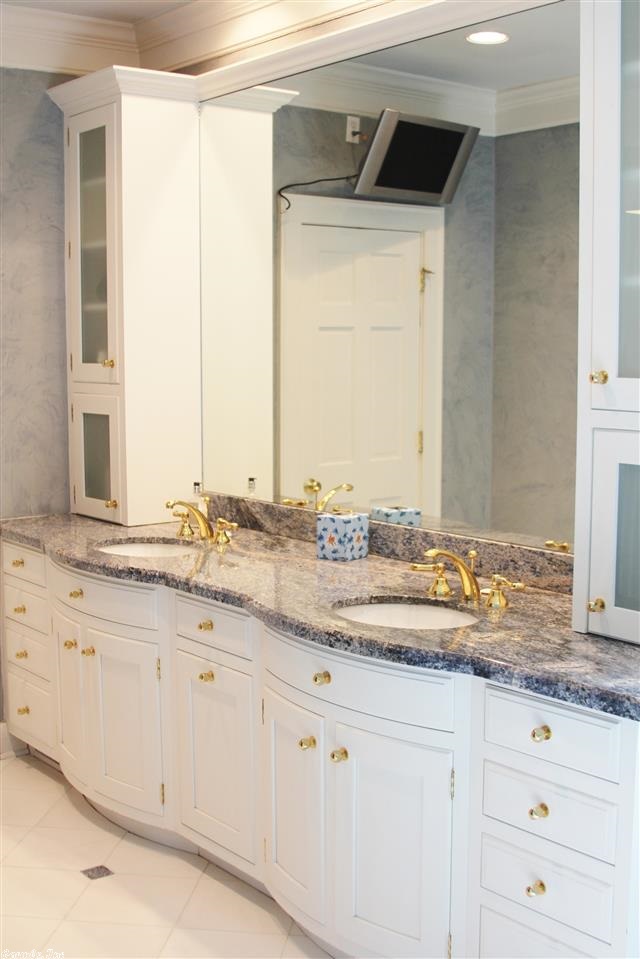 FOXWOOD J - Residential