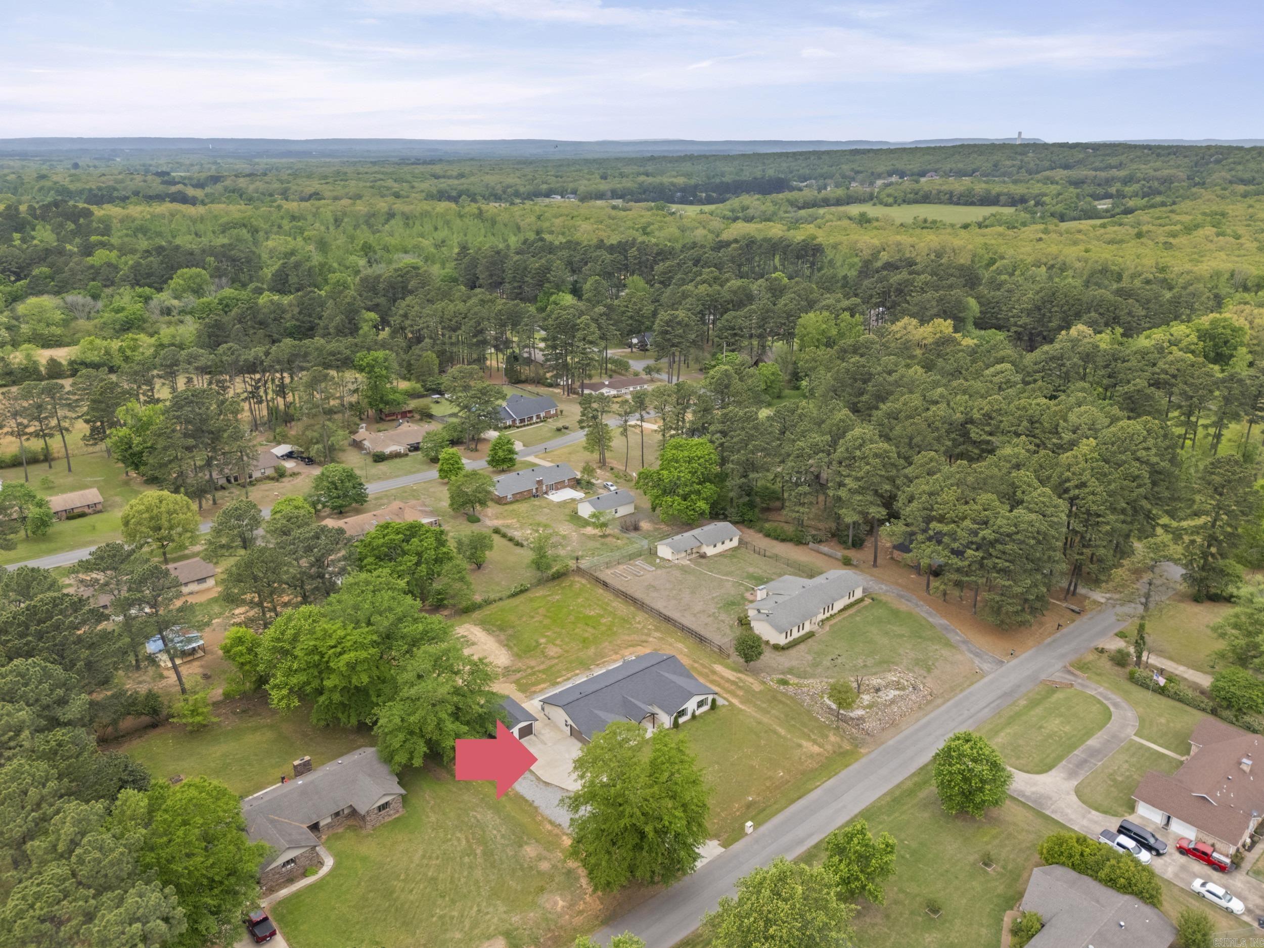 PINEWOOD ESTATES - Residential