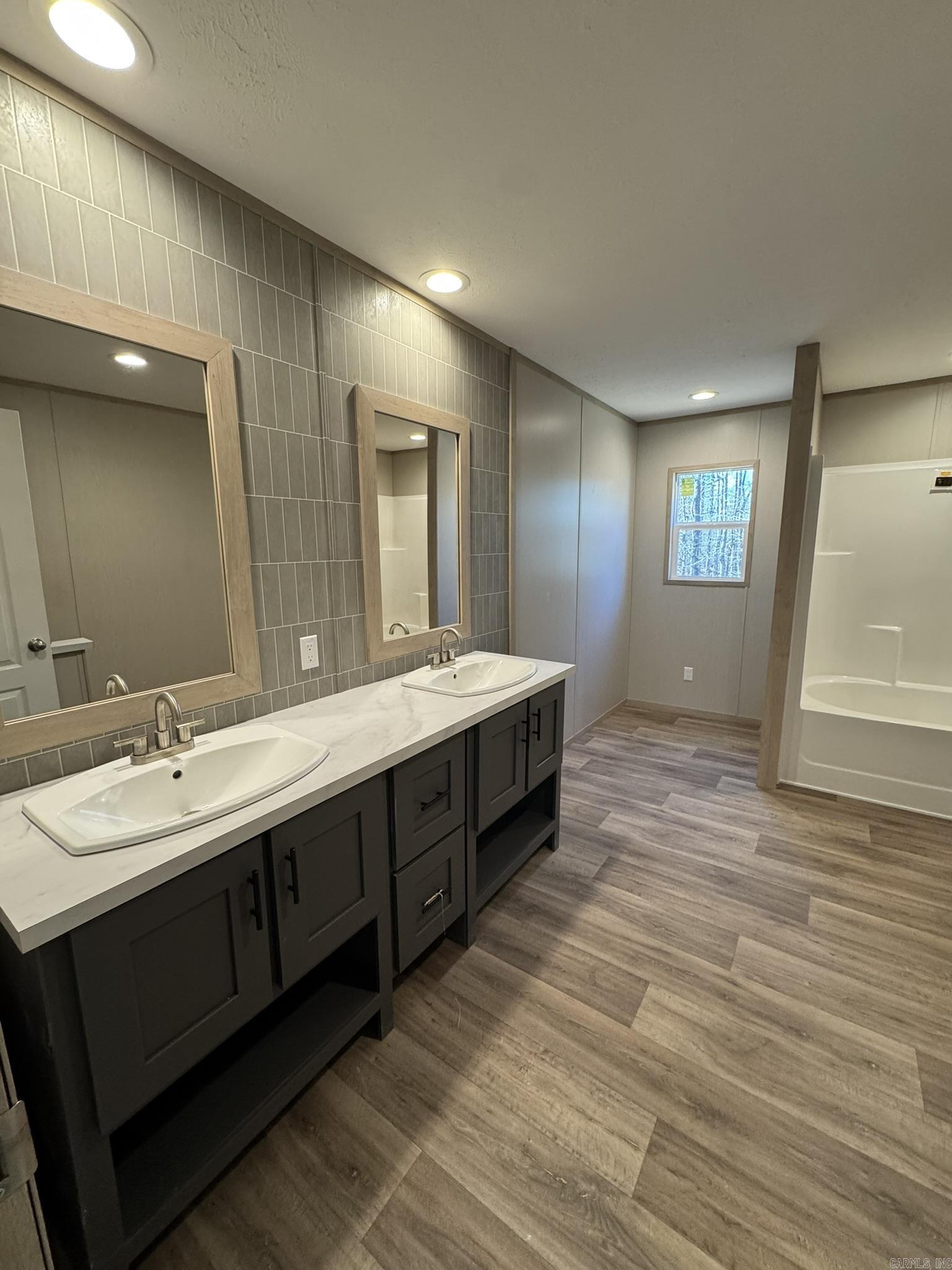 PINE HILL ANNEX - Residential