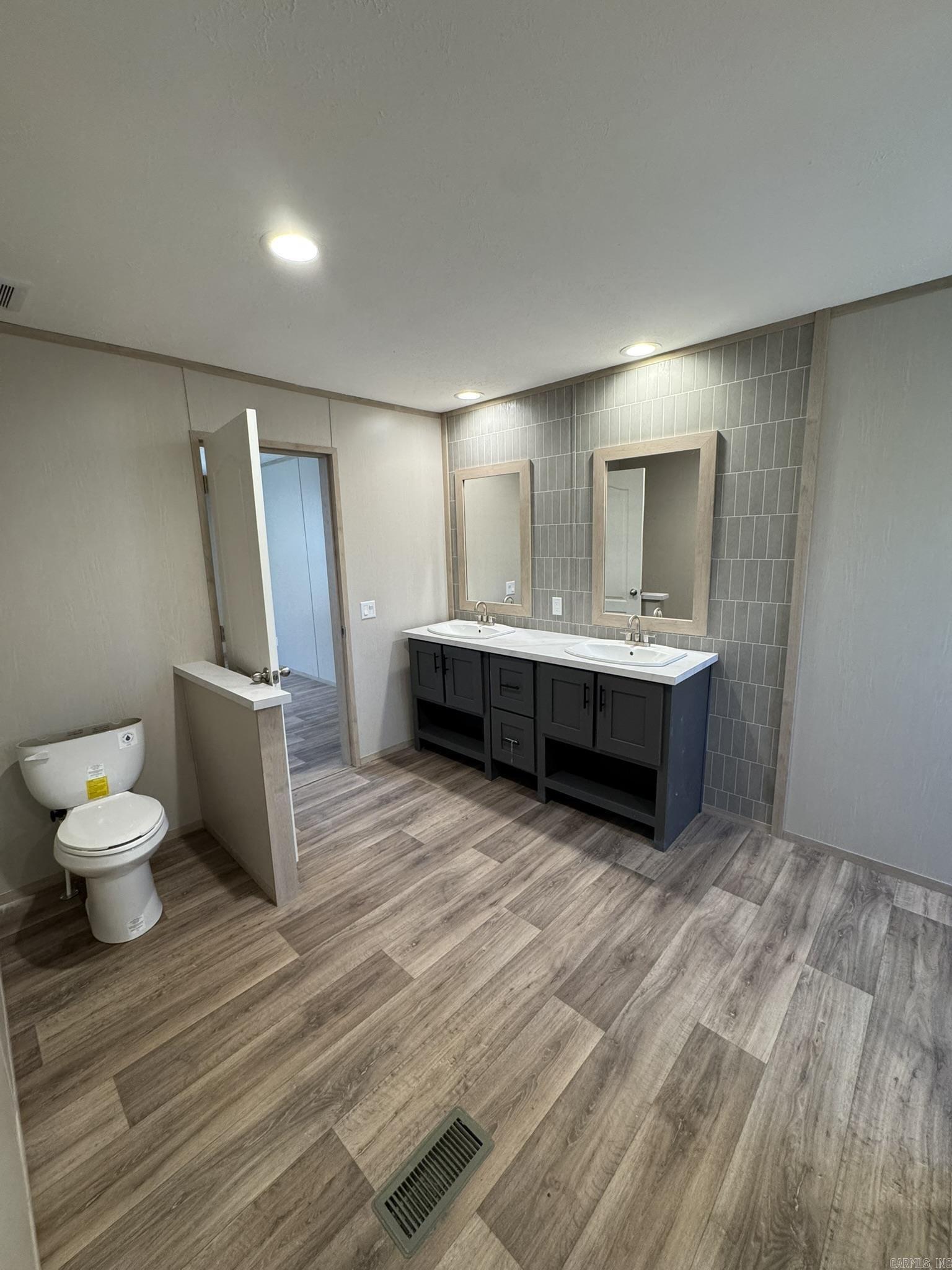 PINE HILL ANNEX - Residential