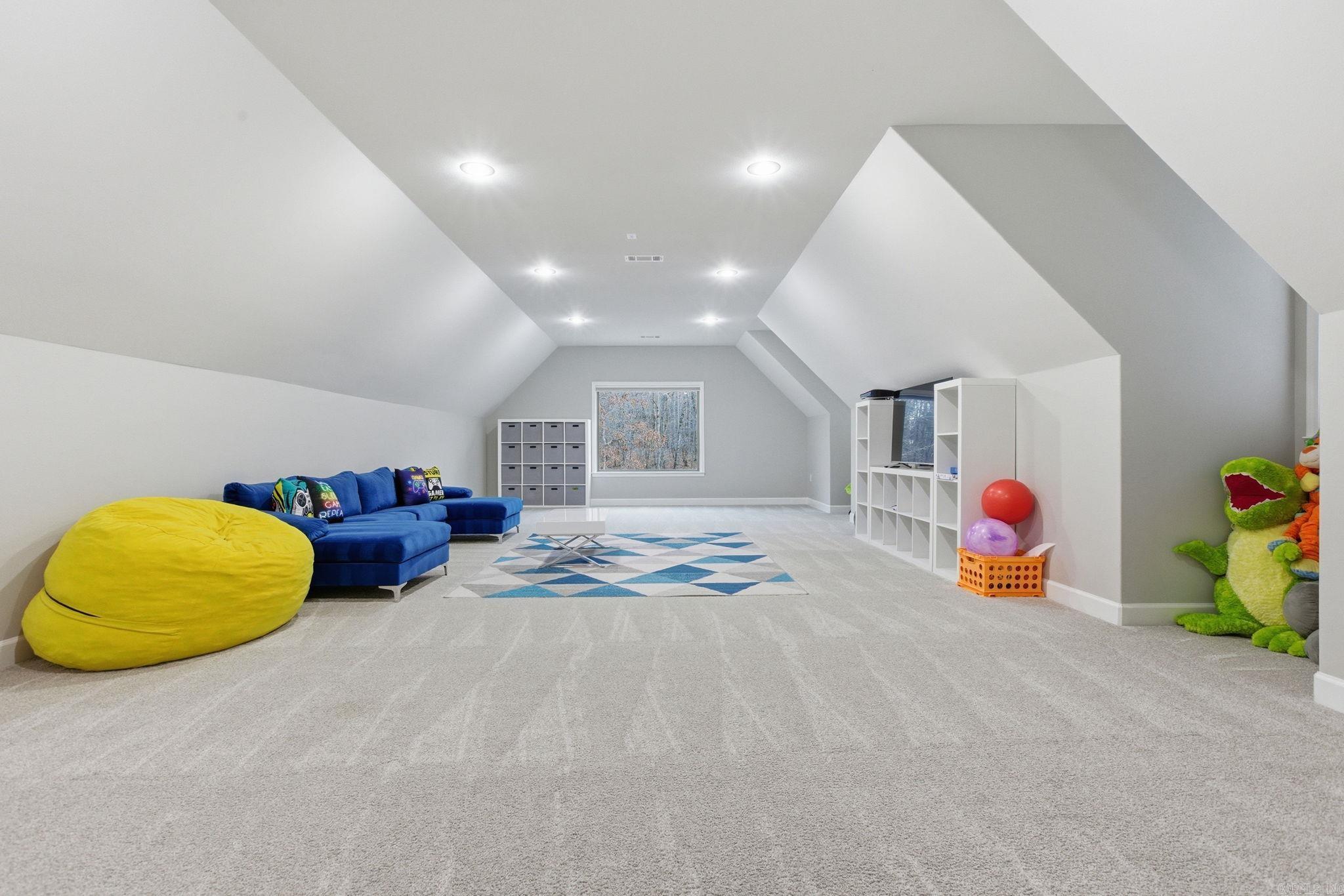 WESTCLIFFE - Residential