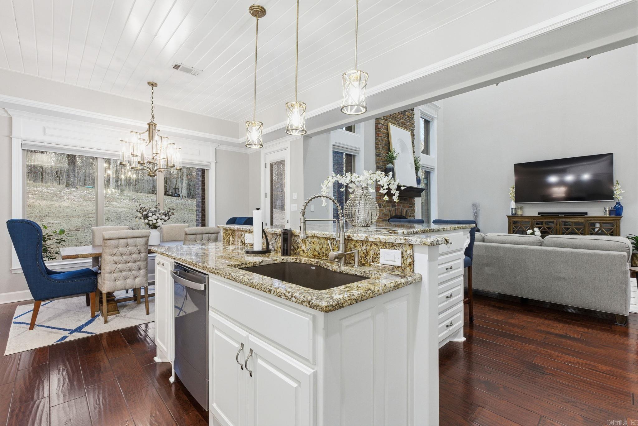 WESTCLIFFE - Residential