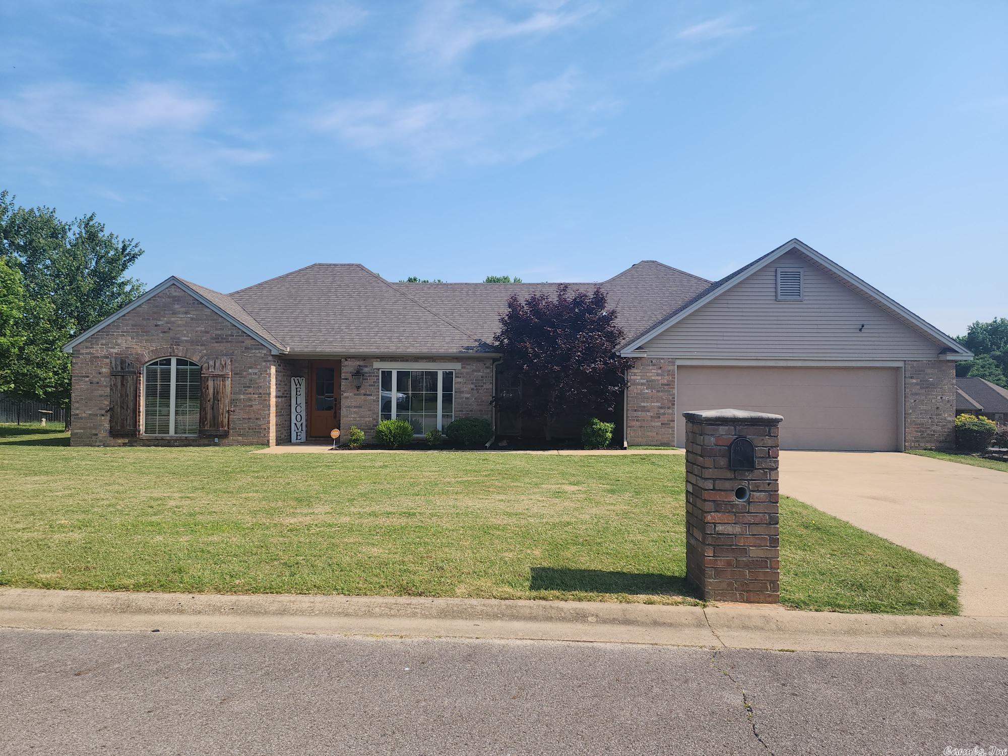 SKYLINE MEADOWS - Residential