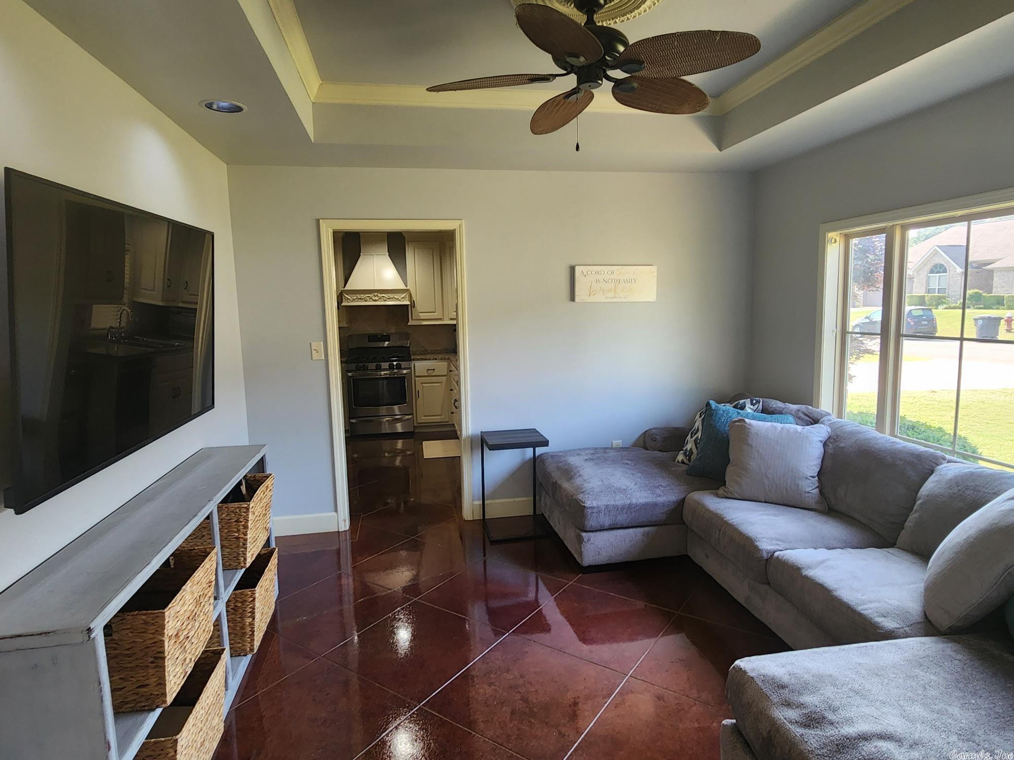 SKYLINE MEADOWS - Residential