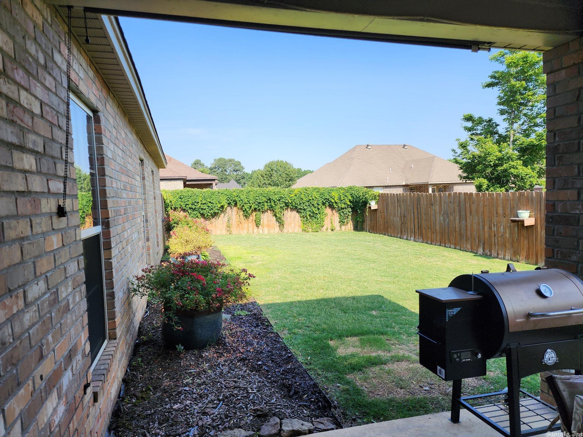 SKYLINE MEADOWS - Residential