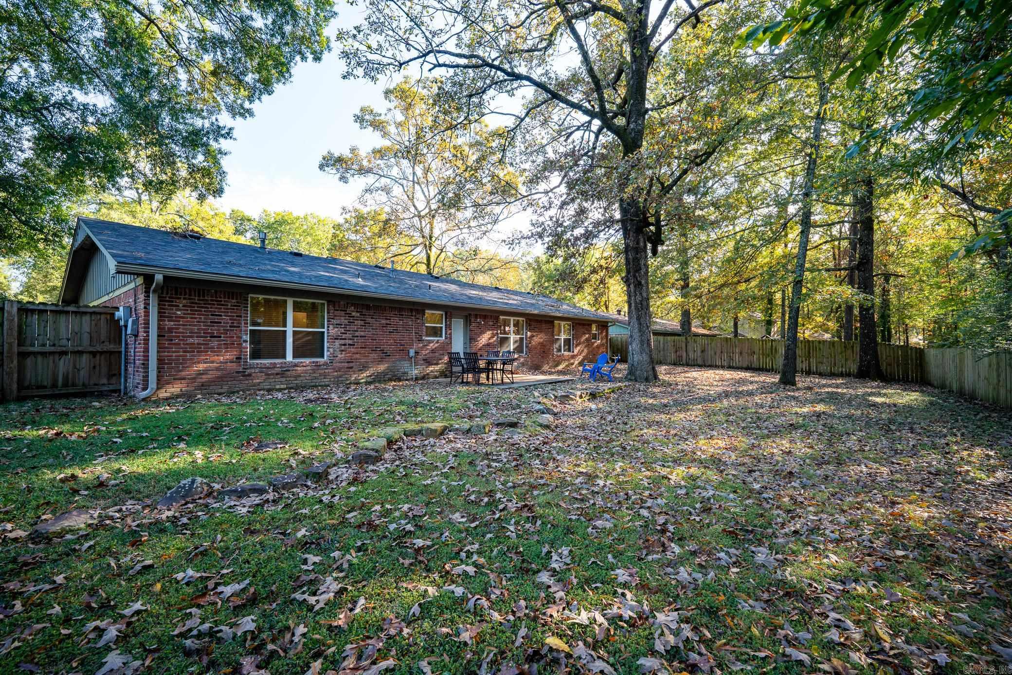 Smoking Oaks - Residential