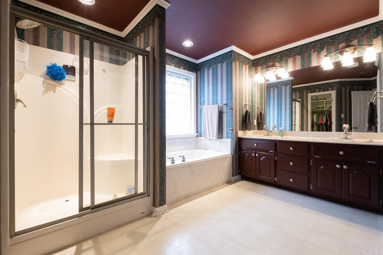 THE HILLS - Residential