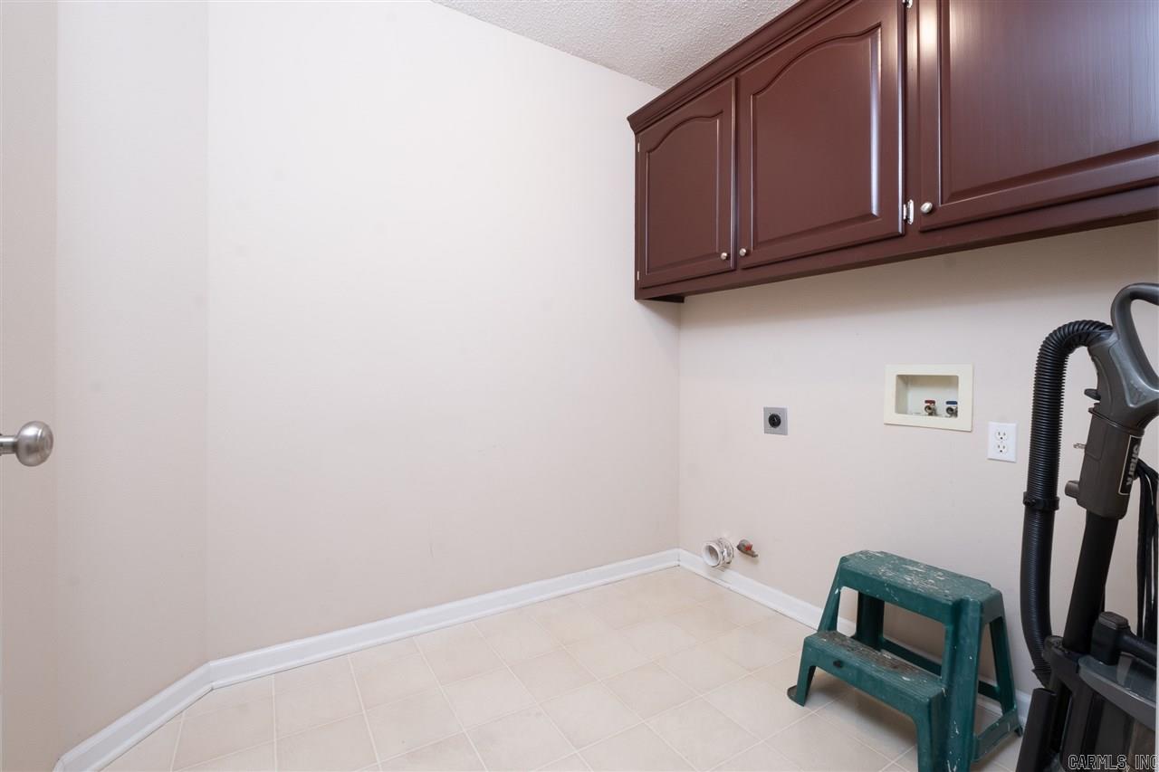 THE HILLS - Residential