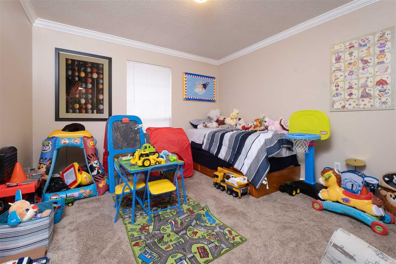 THE HILLS - Residential