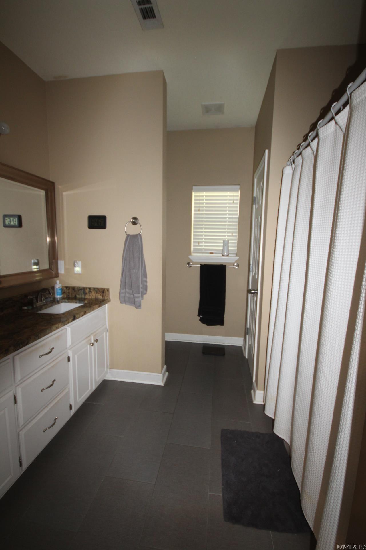 DEERWOOD ESTATES - Residential