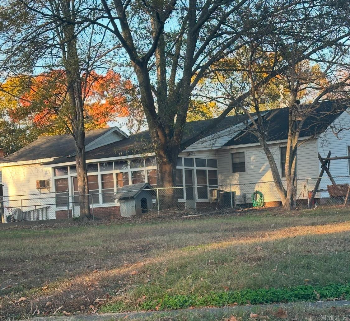 Crestwood - Residential Lease