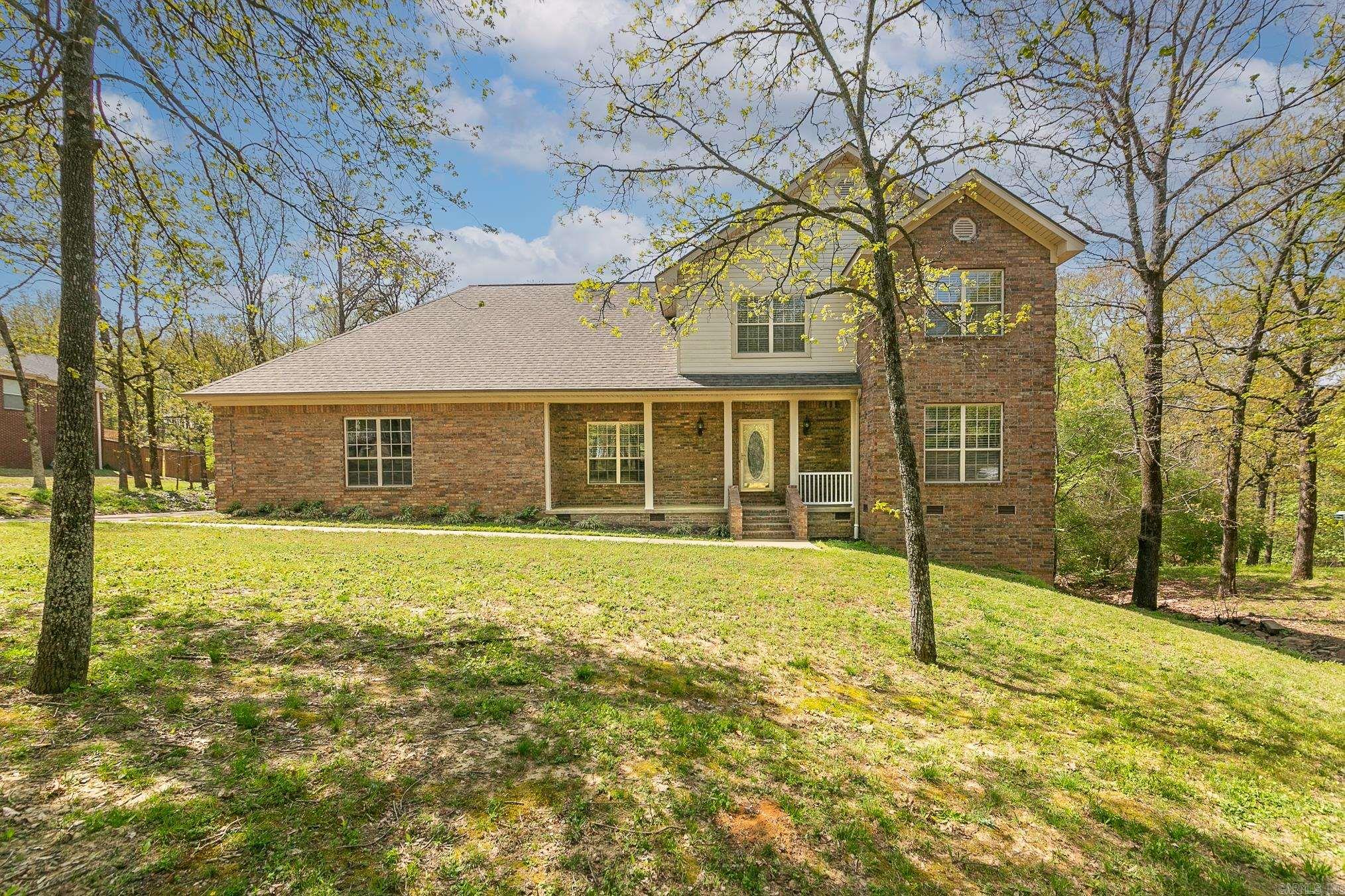 Great large home in awesome Wildwood Subdivision! This beauty is situated on a tree shaded acre lot, including zip line and new tree house. Bring the kids and pets and enjoy this 4BR 2.5BA, plus dining room and theater room. This home has lots of extra storage. Plenty of room for home schooling if needed. Updates include, new roof in 2022, carpet, dishwasher, blinds and paint. Don't hesitate and take a look today! Motivated Seller!