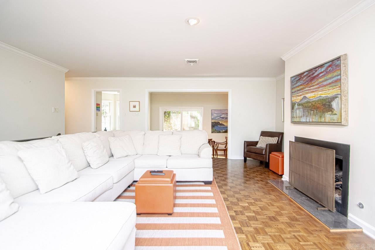 Townhouse in the Park HPR - Residential