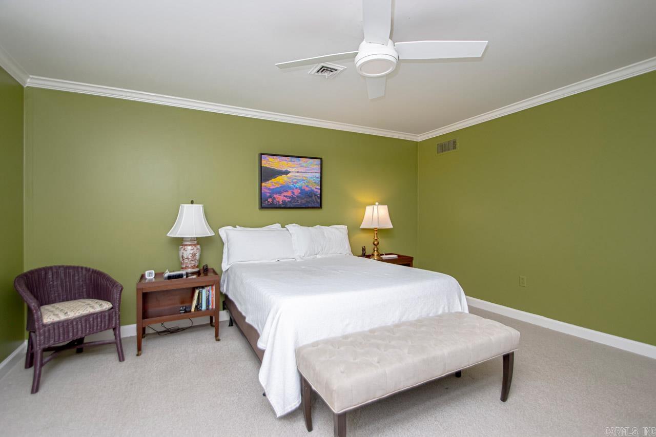 Townhouse in the Park HPR - Residential