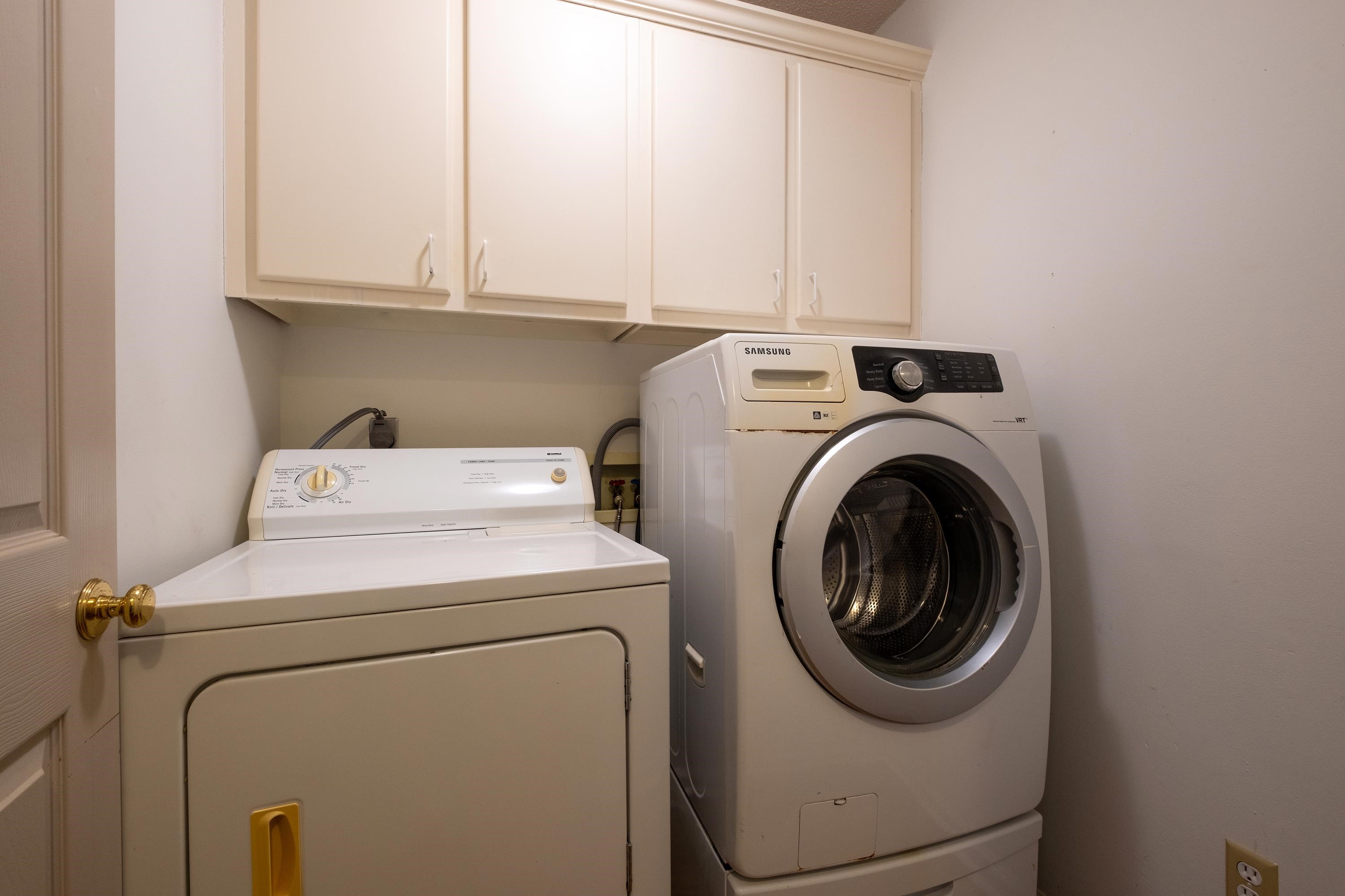 CHERRY CREEK ADDN - Residential