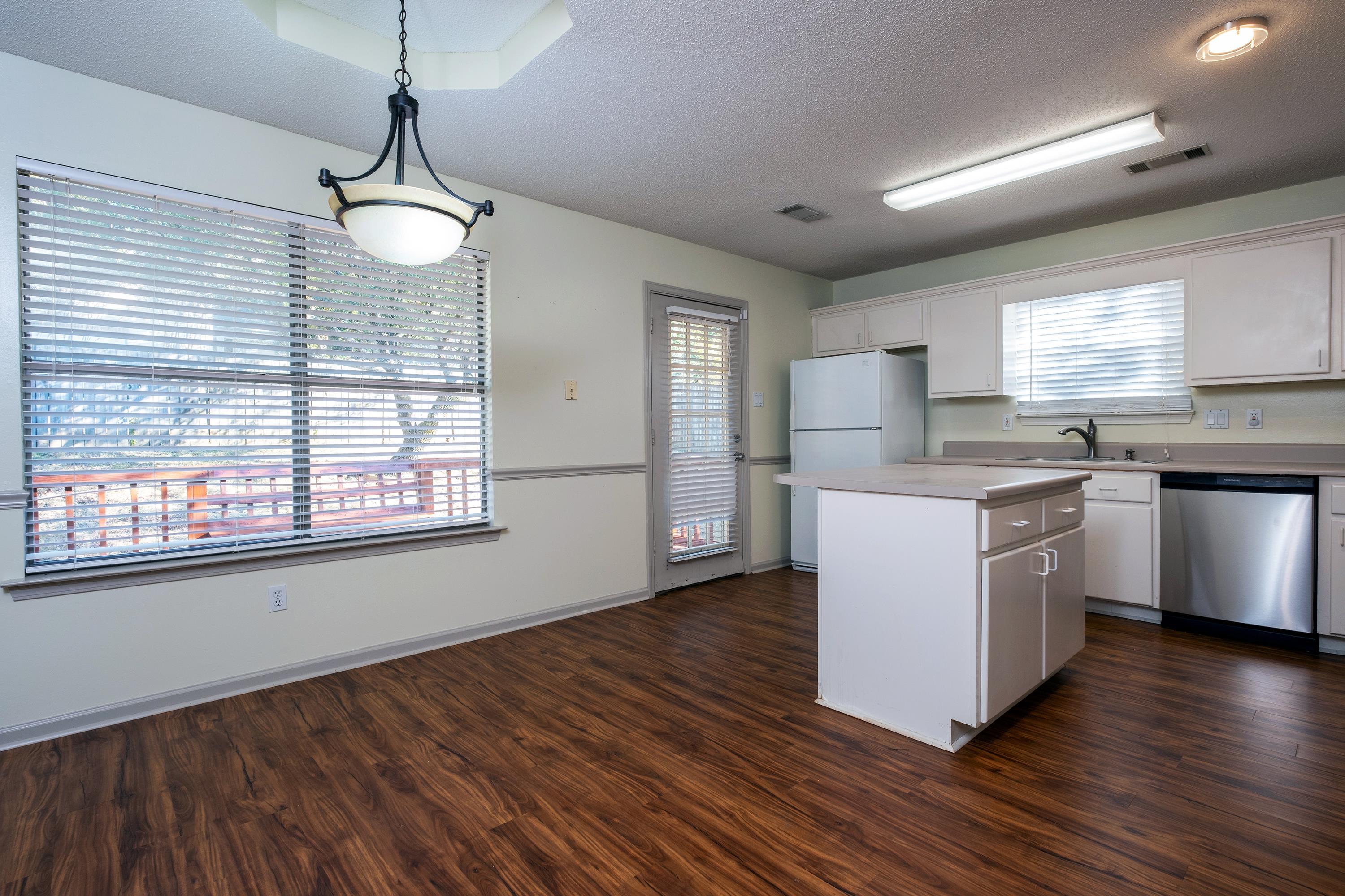 CHERRY CREEK ADDN - Residential