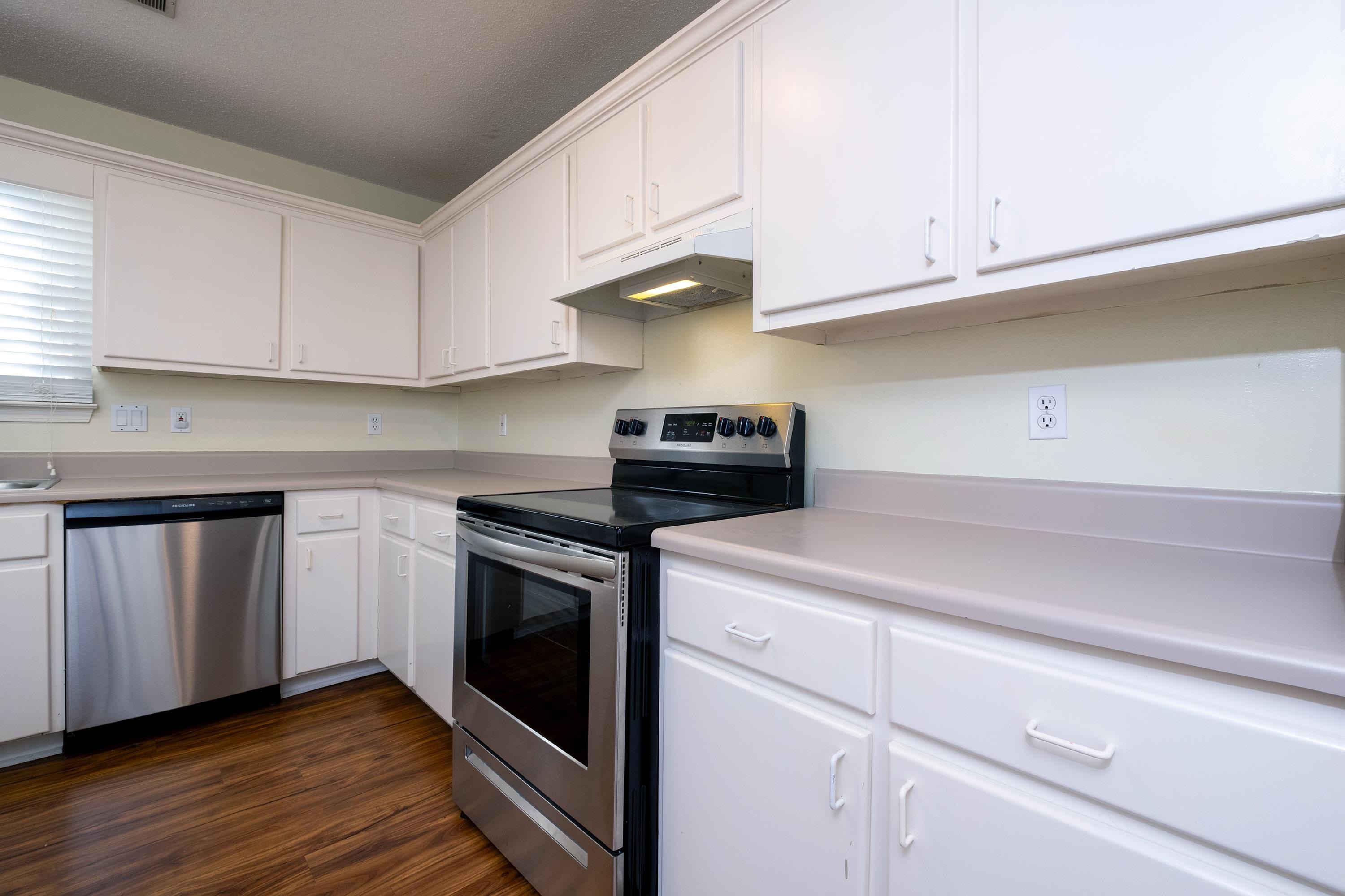 CHERRY CREEK ADDN - Residential