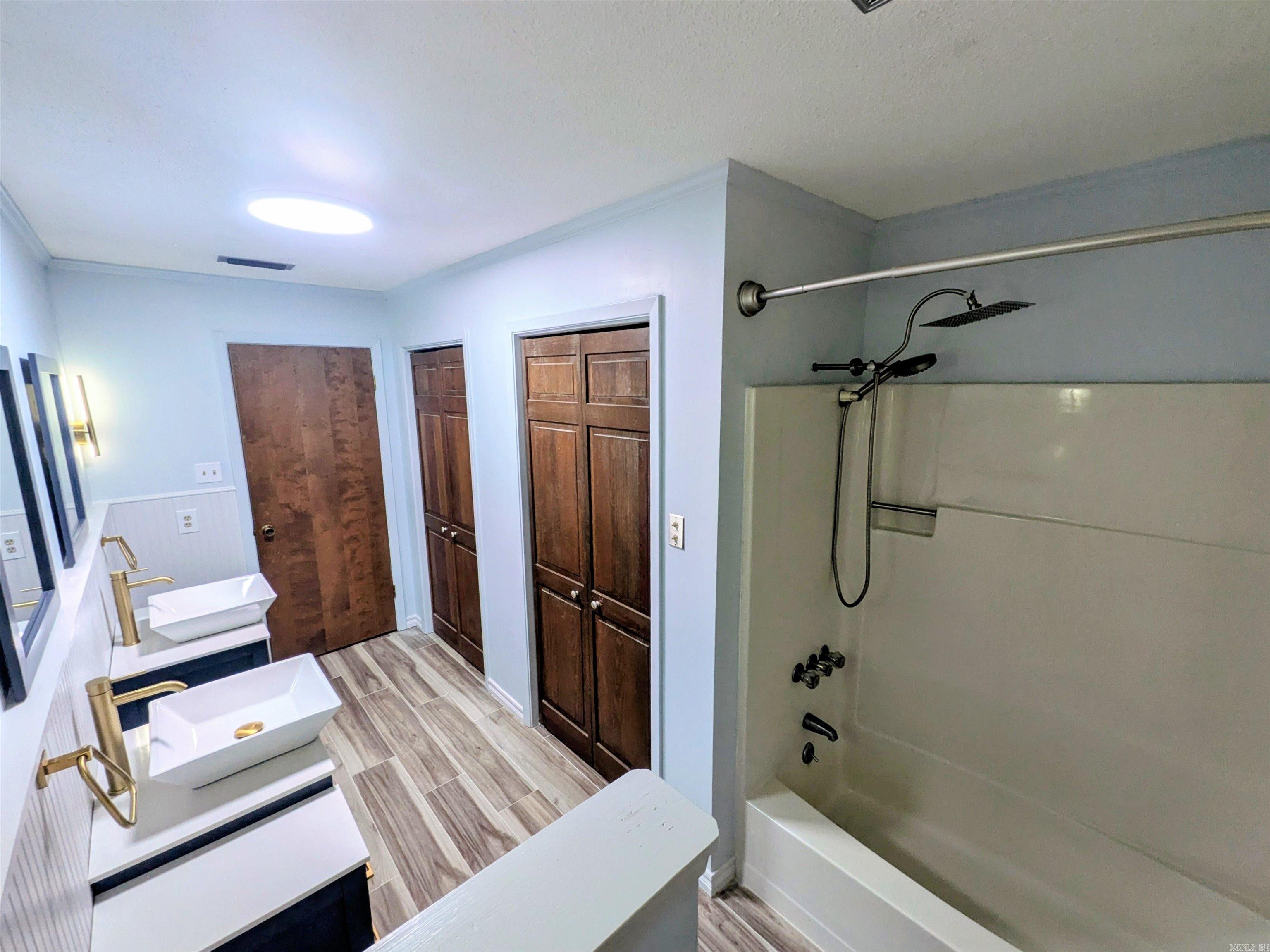 CHEROKEE HILLS 3 - Residential