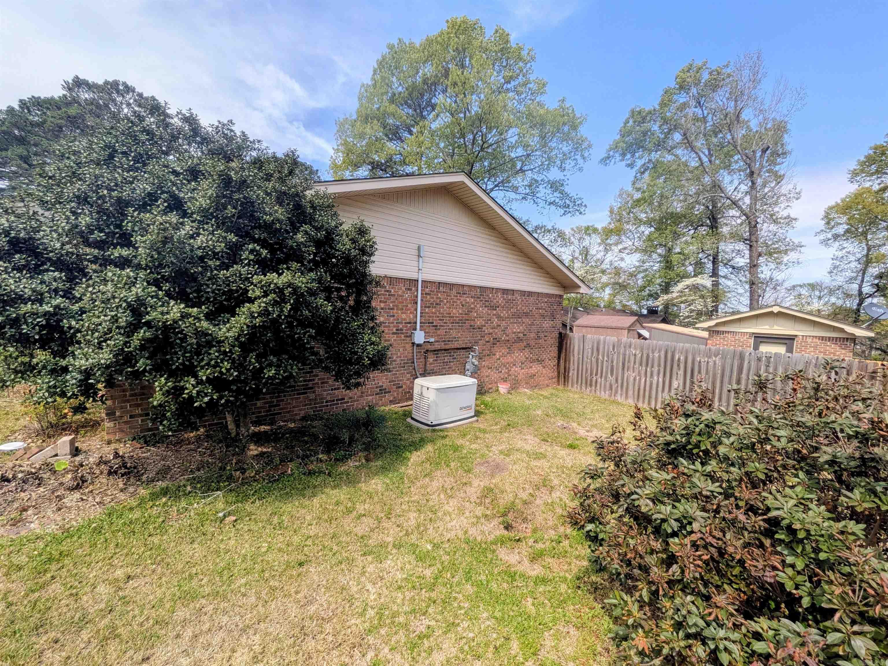 CHEROKEE HILLS 3 - Residential