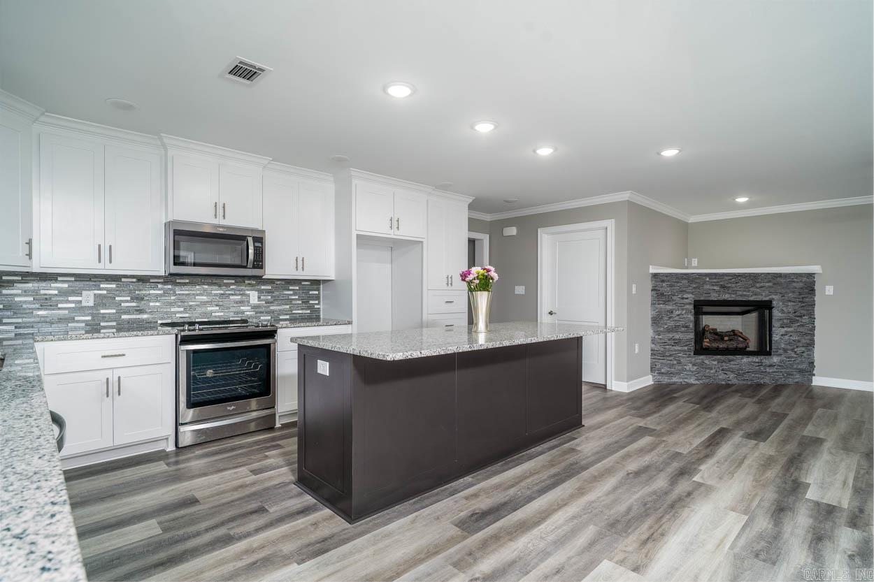 Saddle Creek - Residential