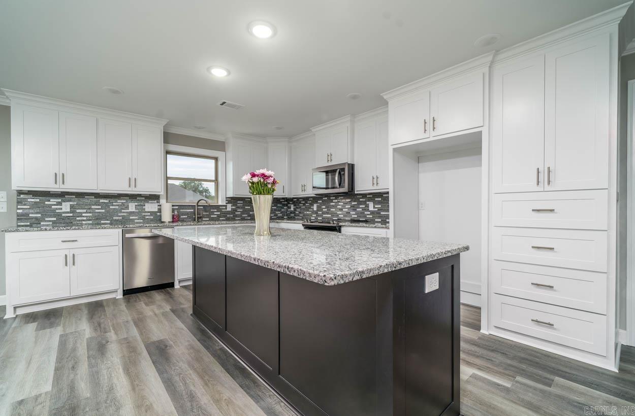 Saddle Creek - Residential