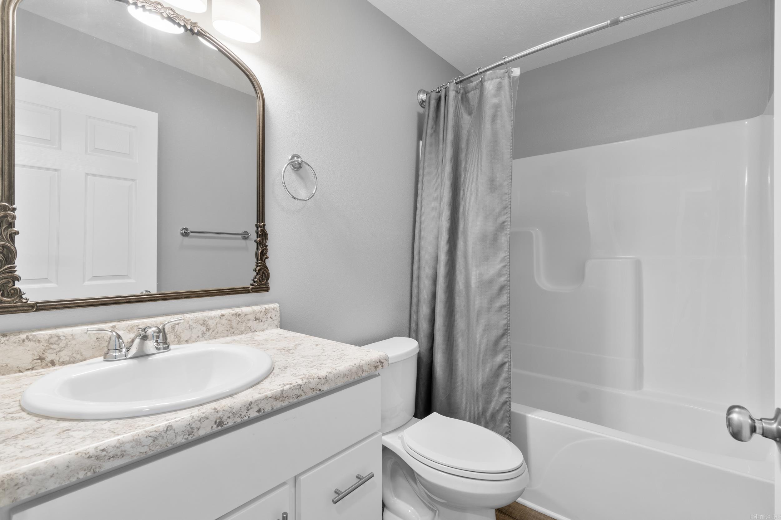 BAKER'S FIELD - Residential