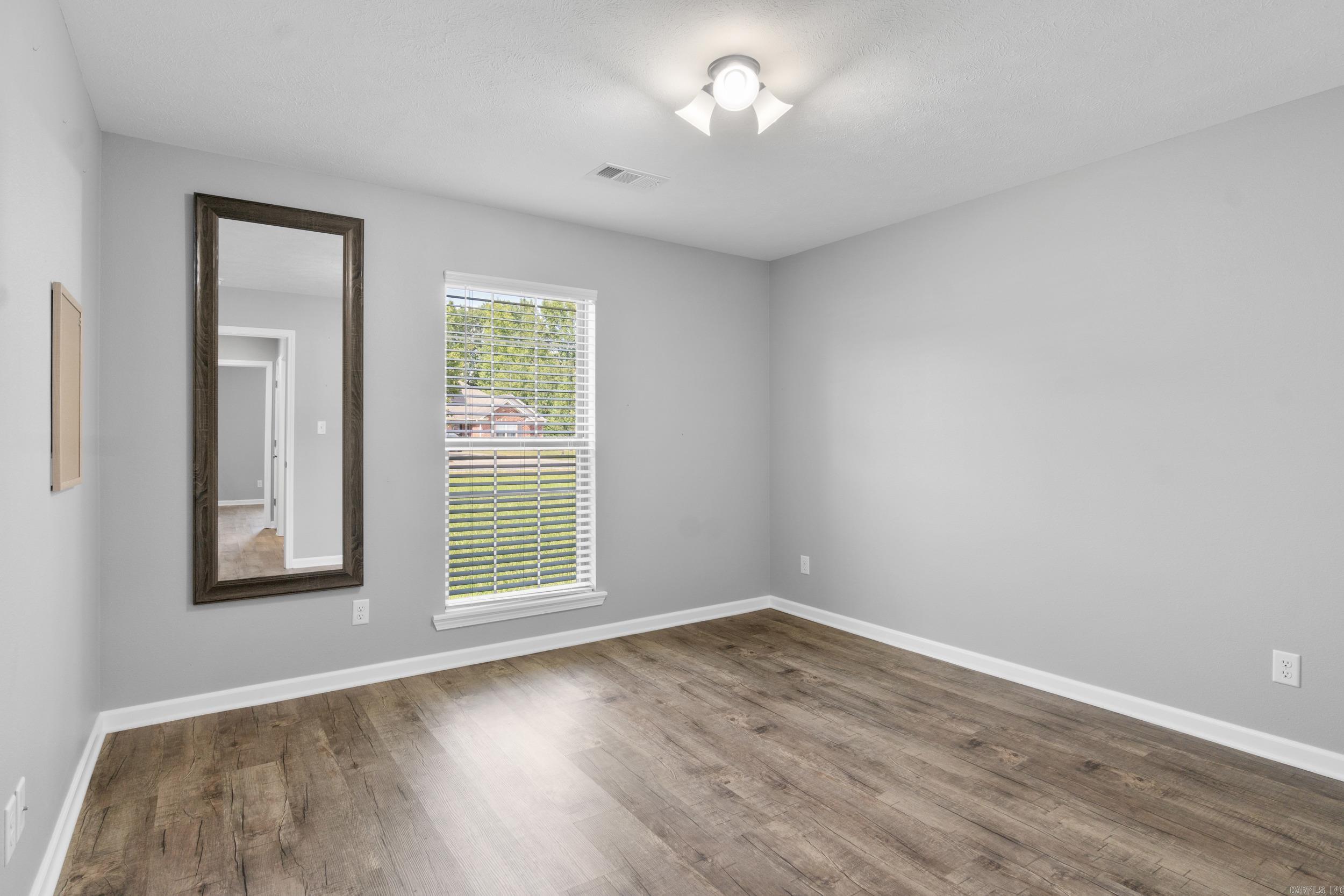 BAKER'S FIELD - Residential