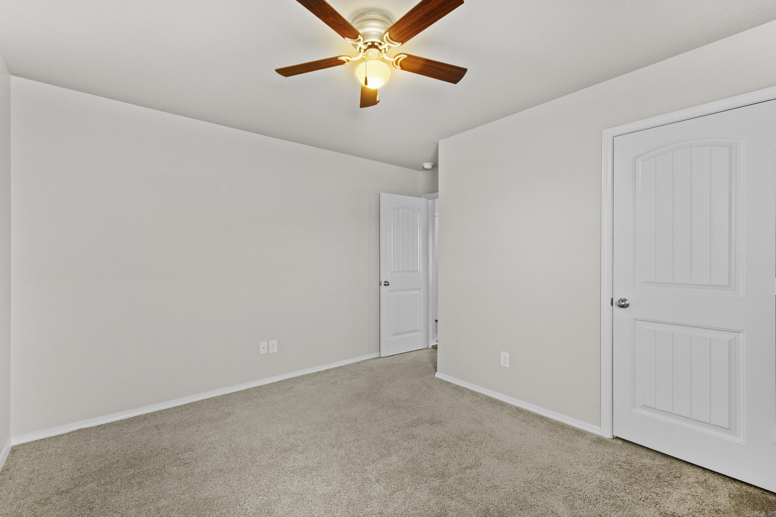 STONEHENGE PLACE - Residential