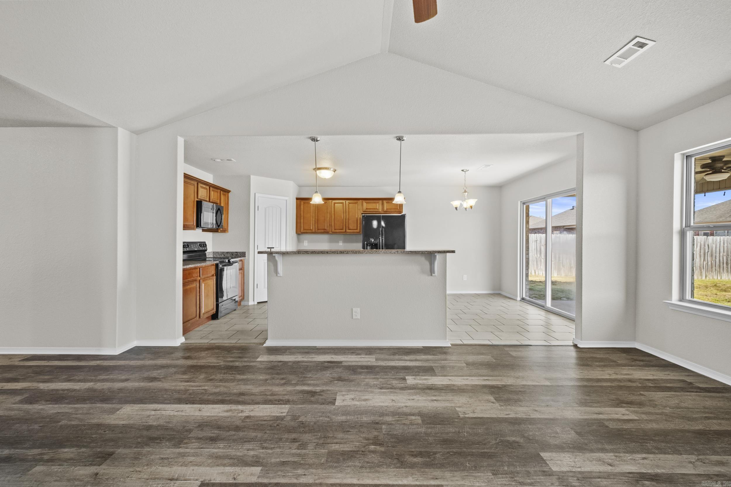 STONEHENGE PLACE - Residential