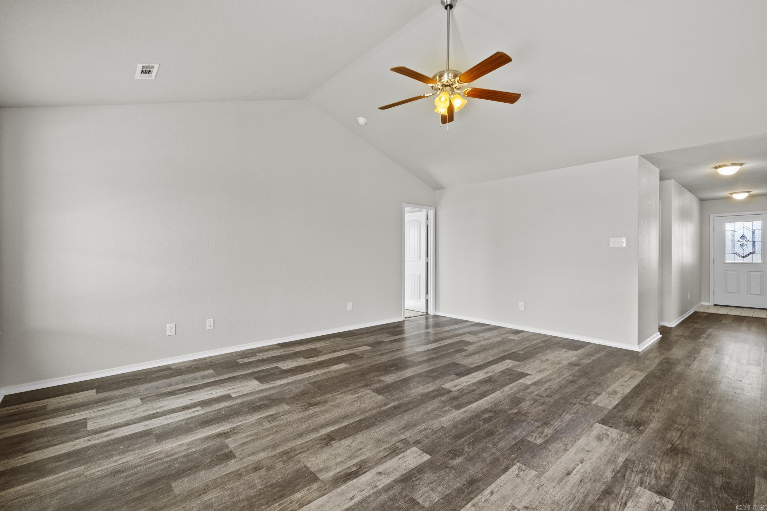 STONEHENGE PLACE - Residential