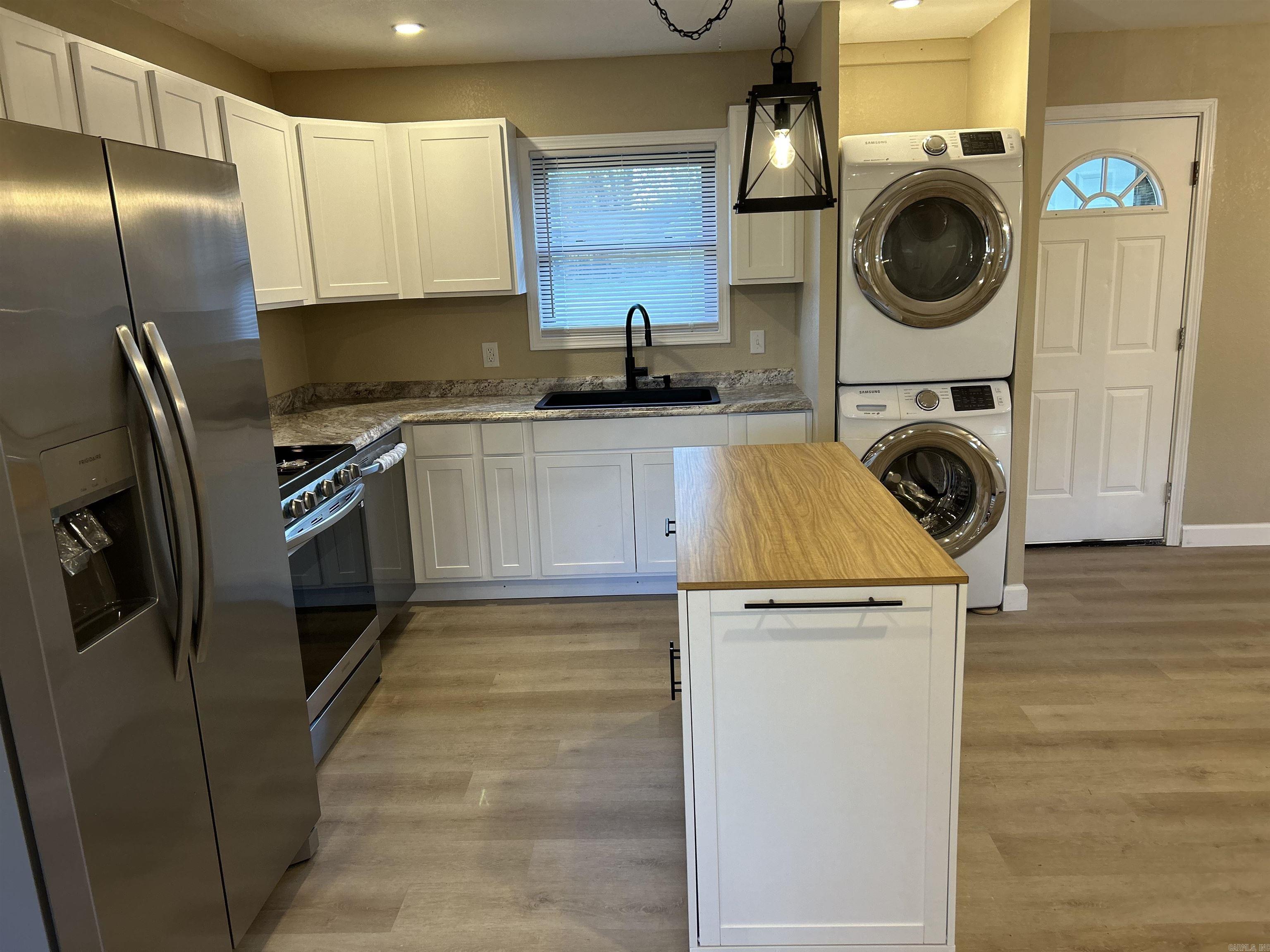 DANSBY - Residential