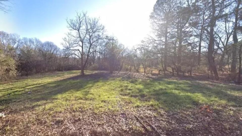 Build a new home on this .39 (+/-) acre lot in Texarkana. It is just minutes from local amenities, country clubs, golf course and parks. Property conveys with a Limited Warranty Deed. Owner financing available. Call or text today for more information.