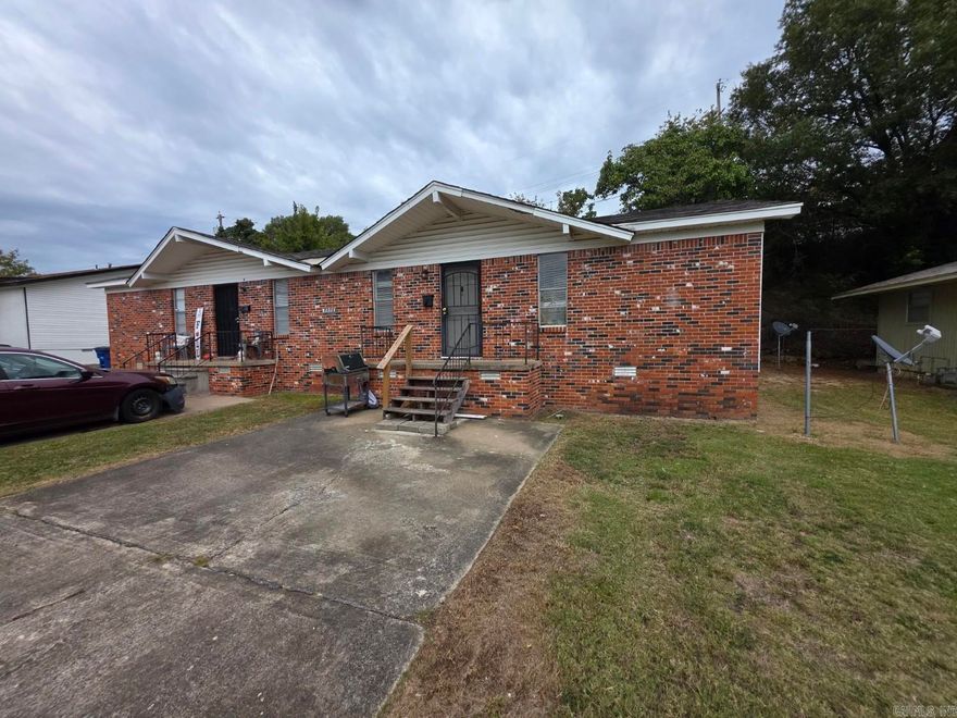 Check out this cute 2 bedroom 1 bath each duplex, with convenient interstate access without the noise. If your looking to add to your portfolio this is the one. Close to Burns Park. Both sides have been updated. Agents see remarks. It has new roof from 2023