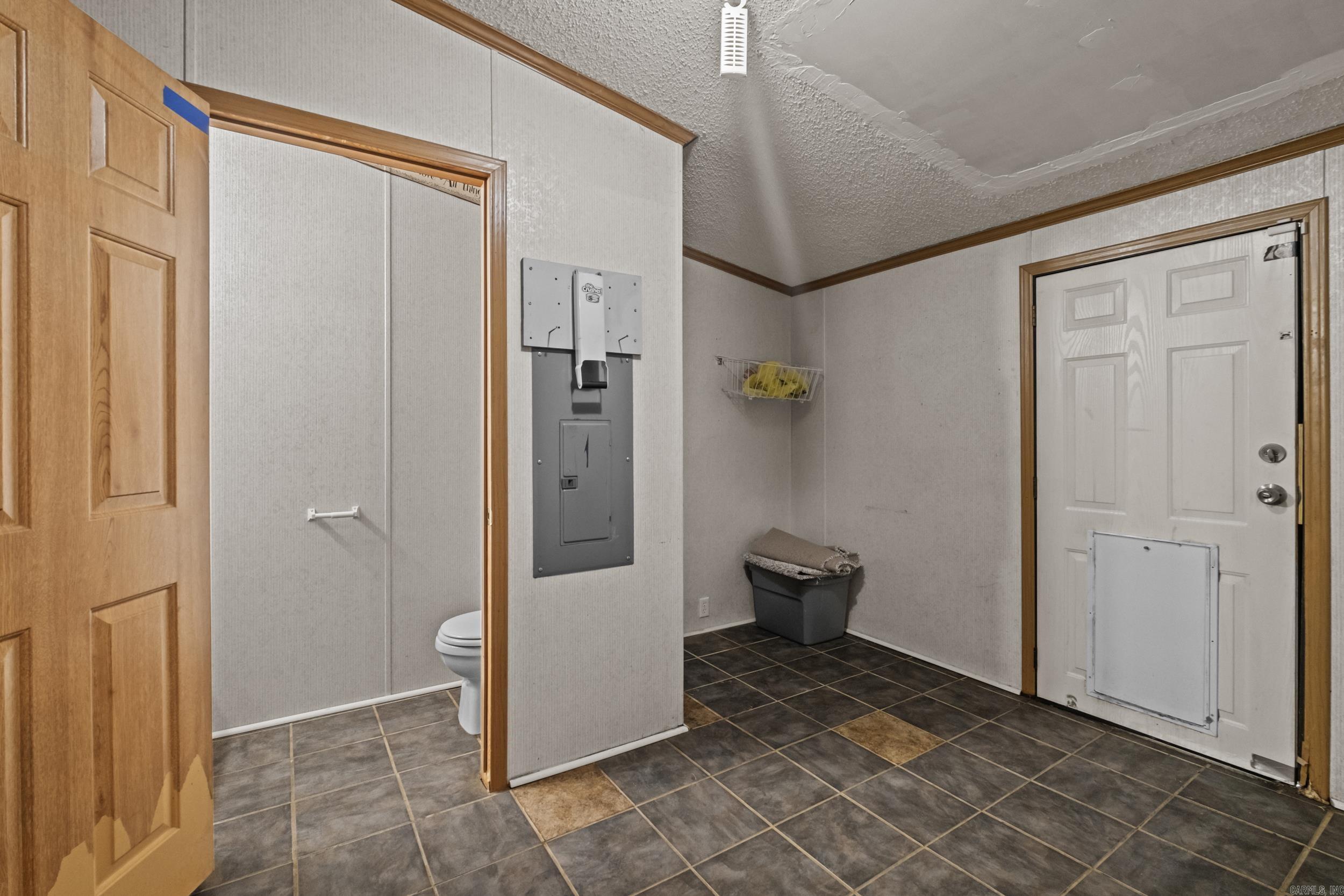 BROOKRIDGE ESTATES - Residential