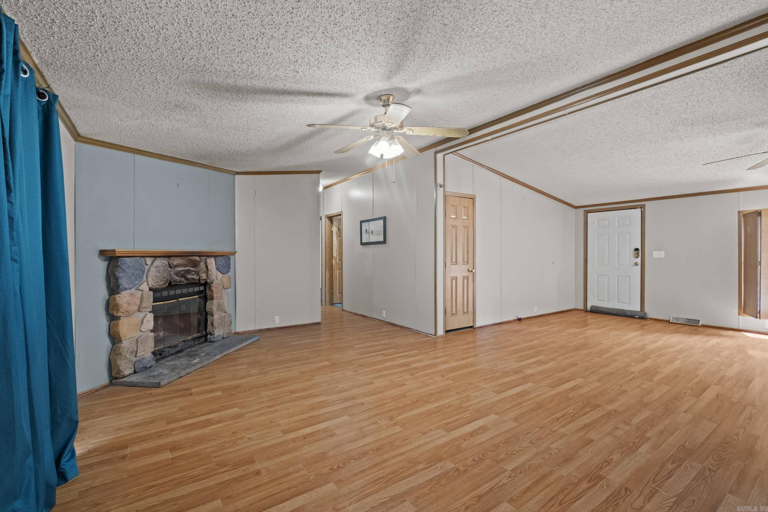 BROOKRIDGE ESTATES - Residential