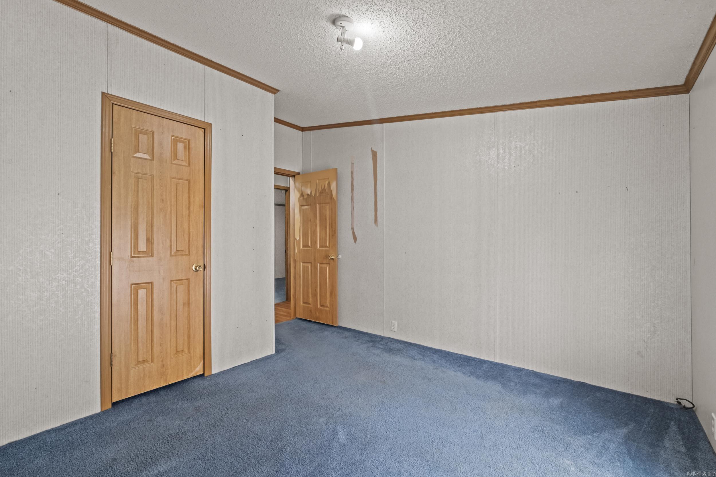 BROOKRIDGE ESTATES - Residential