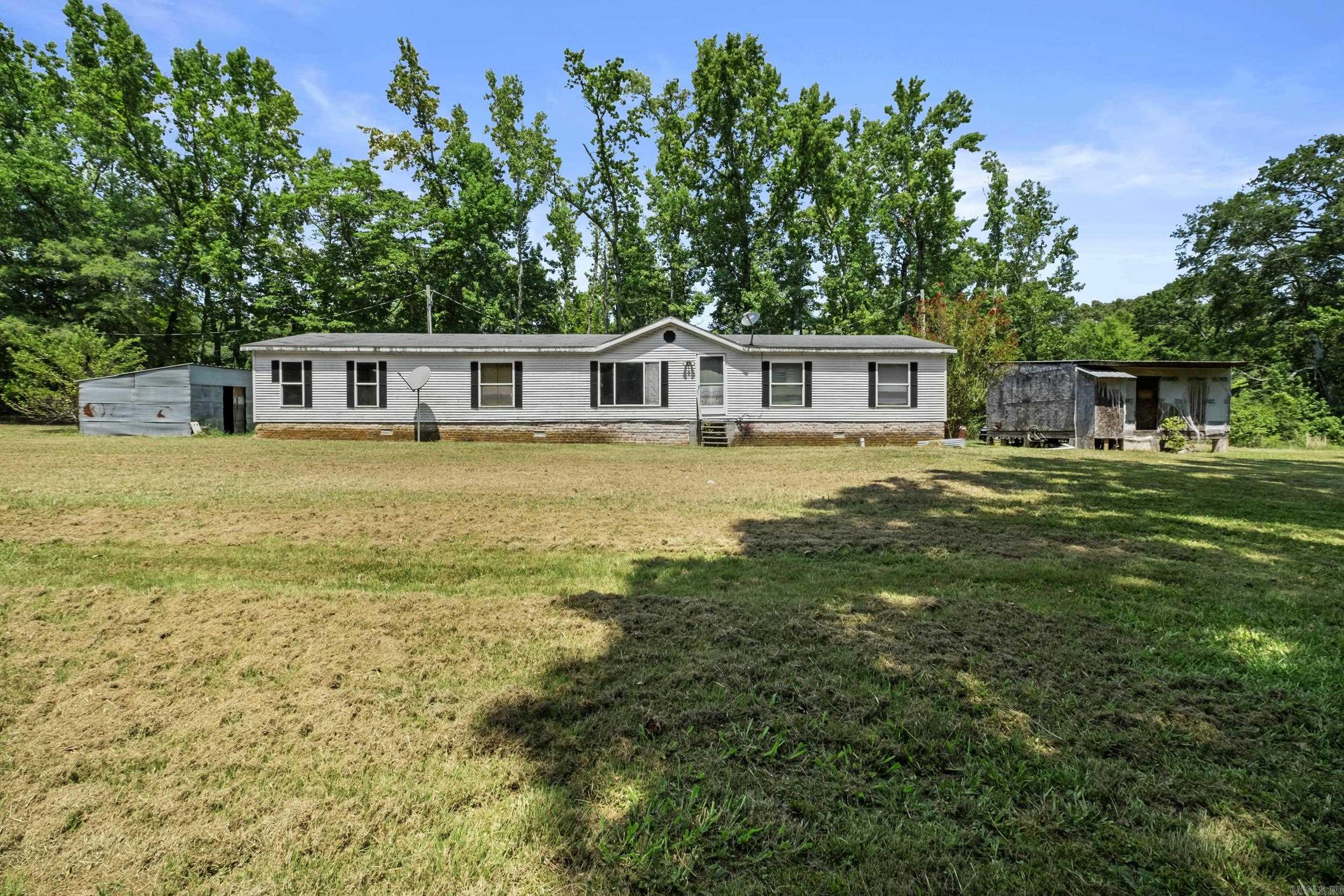 BROOKRIDGE ESTATES - Residential